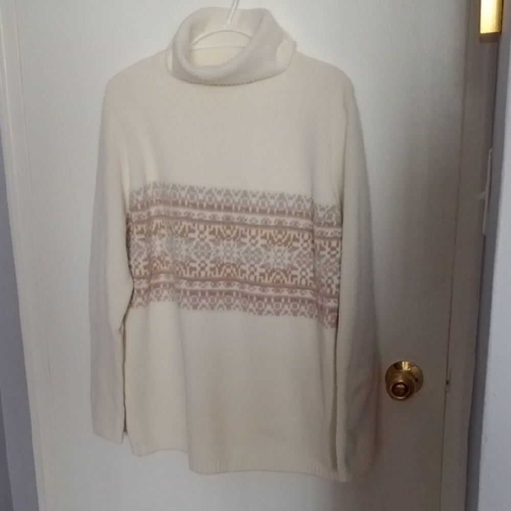 Vintage Pit To Pit 22.Cream Tan Cowl Turtleneck Sweater with Pattern